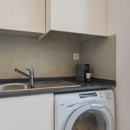 Lovelystay - Sunny Santa Catarina Ii Apartament