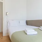 Lovelystay - Sunny Santa Catarina Ii