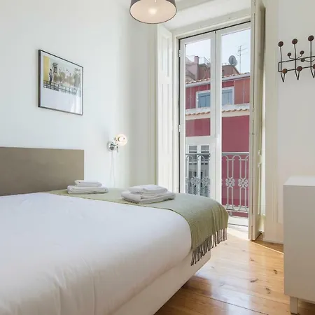 Lovelystay - Sunny Santa Catarina Ii Appartement Lisboa