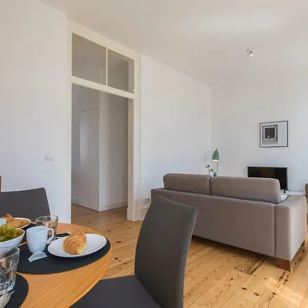 Lovelystay - Sunny Santa Catarina Ii